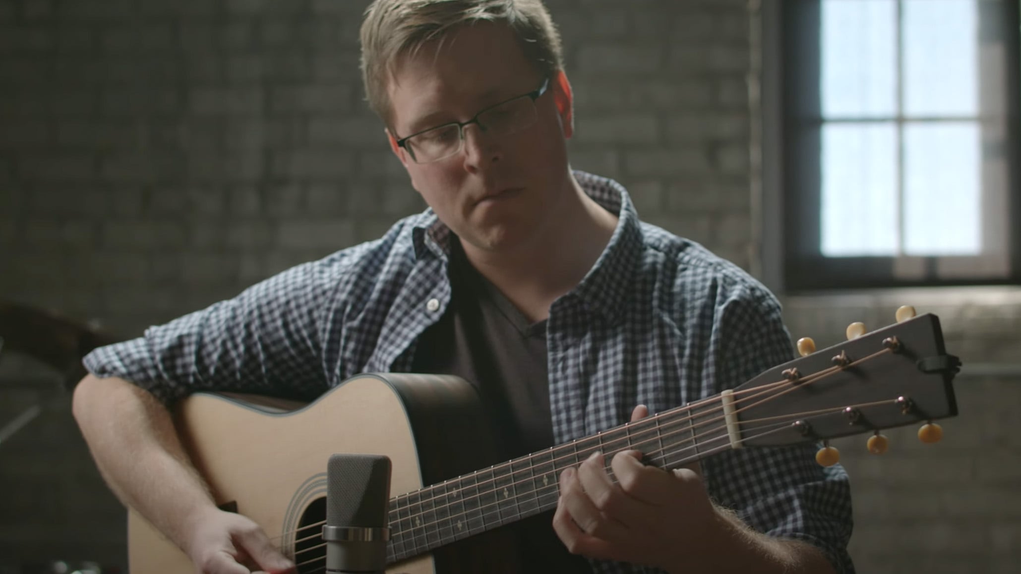 Build an Acoustic Guitar with a StewMac Body-Built Acoustic Guitar Kit