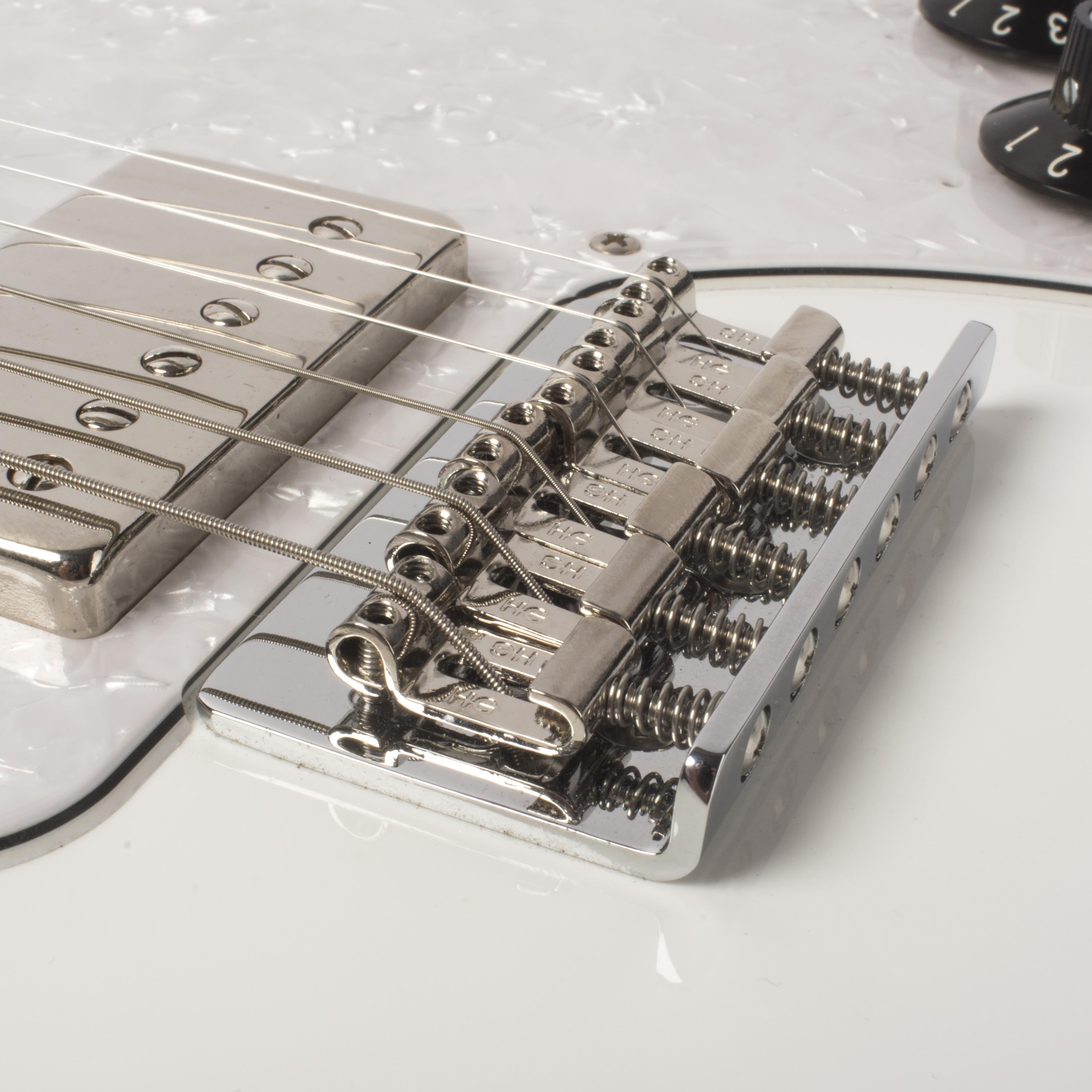 Highwood Contoured Vintage Saddles for Strat - Set of 6