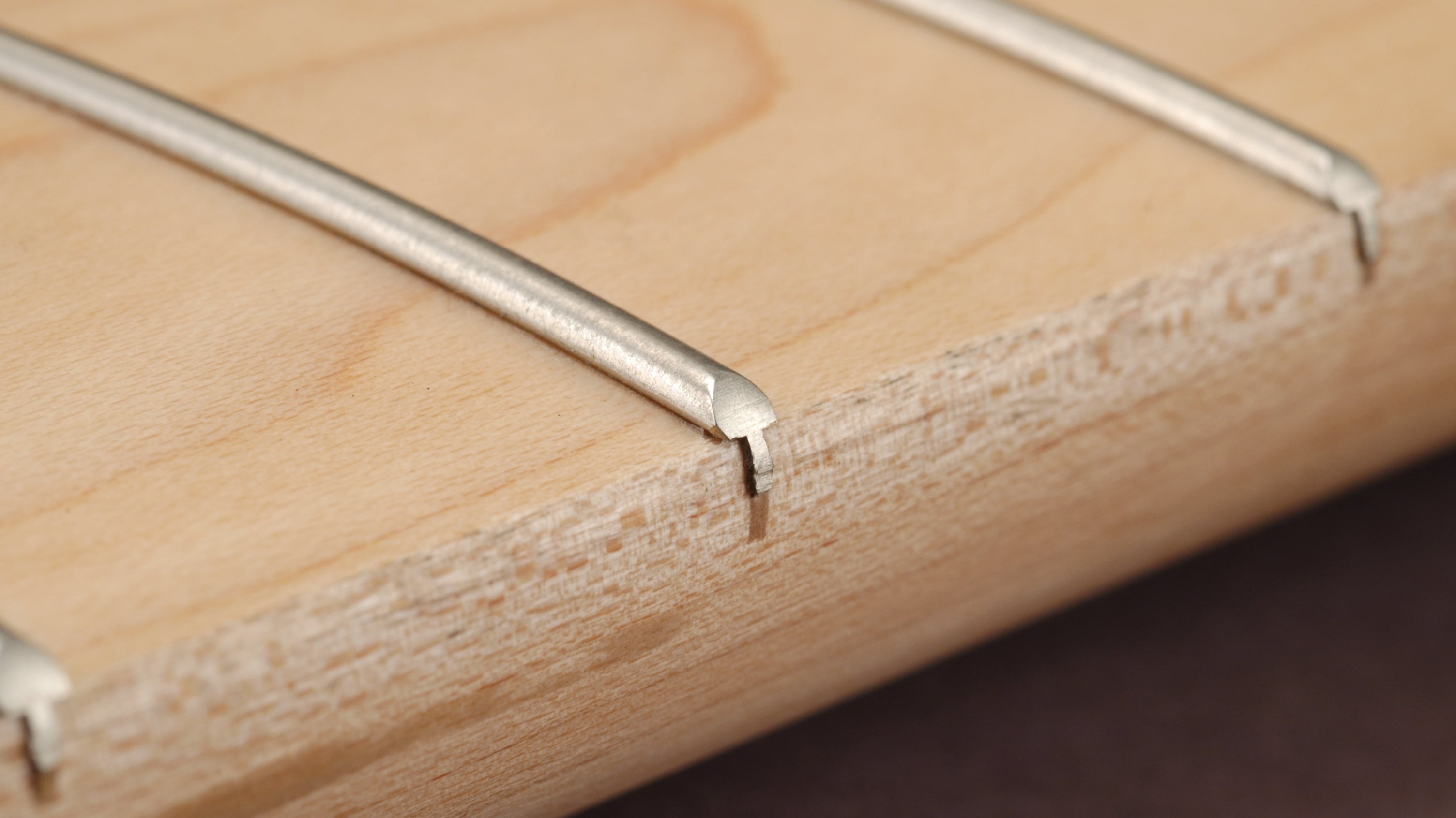 Fixing fret ends that stick out in dry weather